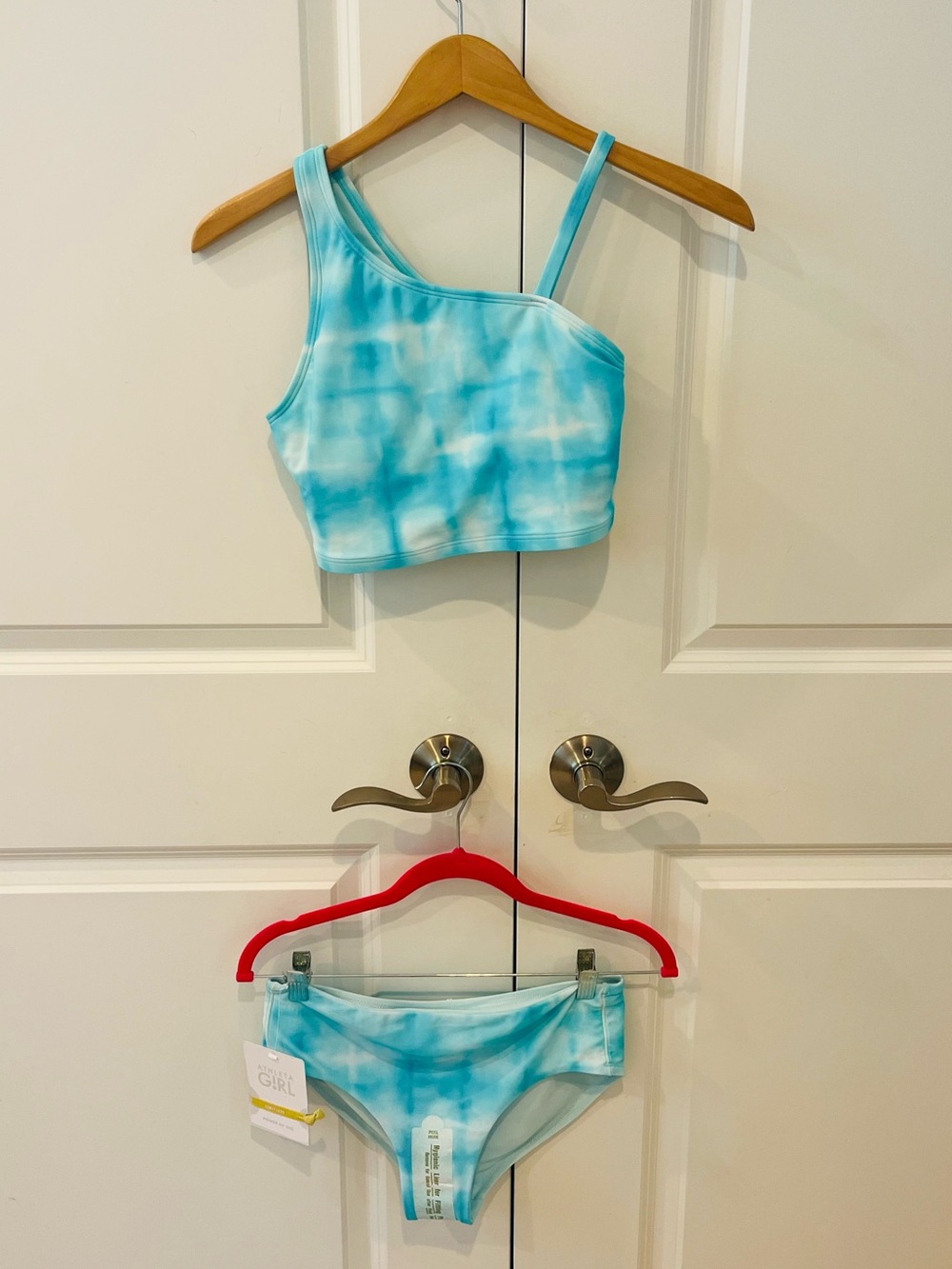 Athleta Girls XXL/16 one shoulder bikini with Reversible Bottom in Bali Blue NWT